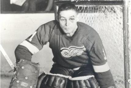 Sawchuk_Terry_slide_crop_north.jpg